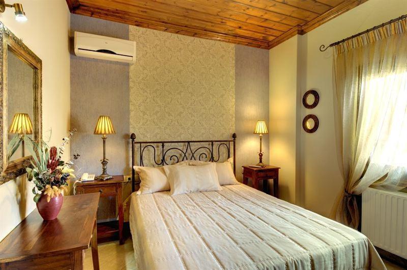 Iatrou Guesthouse Портарія Номер фото